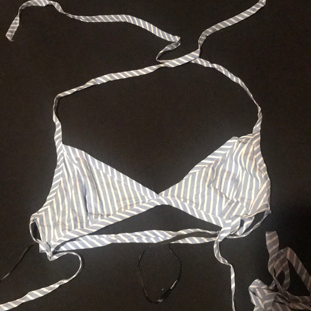 Forever 21 strappy bra